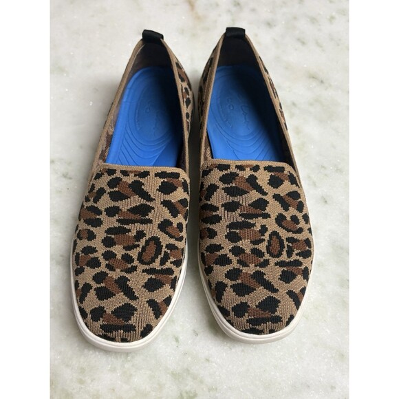 ME TOO Meadow Leopard Print Sustainable Mesh Slip On Shoe Flat Sneakers Sz 5.5M - Picture 2 of 7